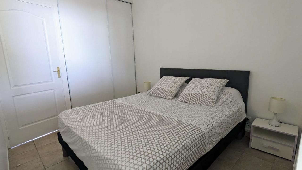 Magnifique Appt Crystal Beach Saint-Francois  Buitenkant foto